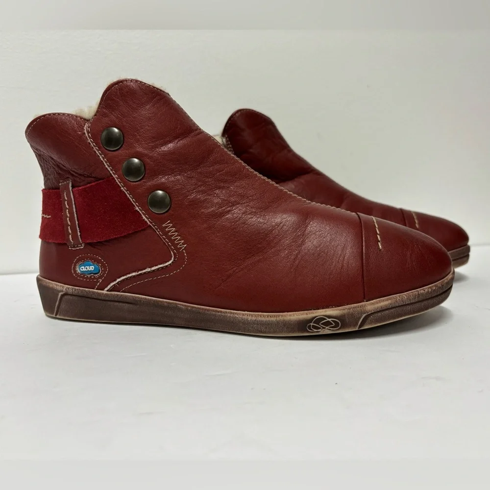 CLOUD Aline Red Leather Ankle Boot High Top Sneaker Women’s Size 39 (8 1/2)